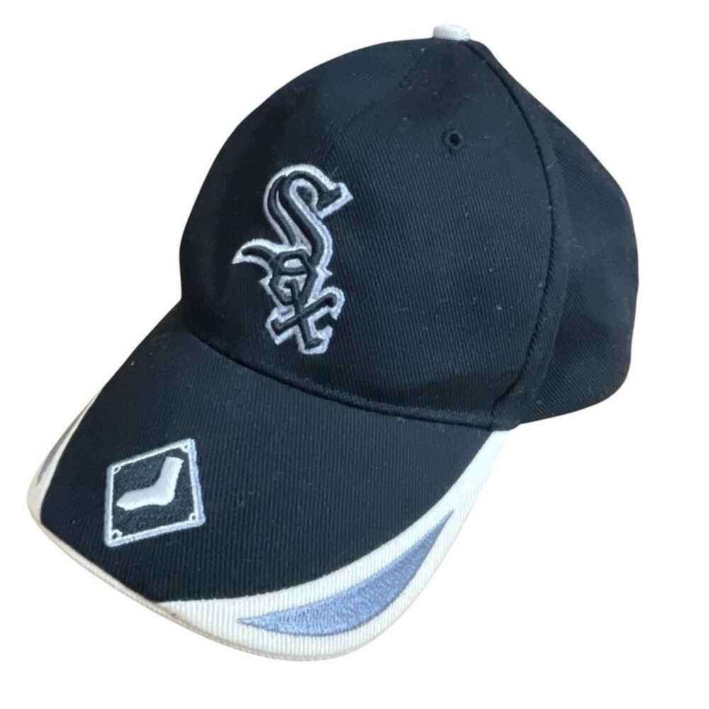 NEW MLB Genuine Merchandise Chicago White Sox Embroidery Baseball Hat Cap OS